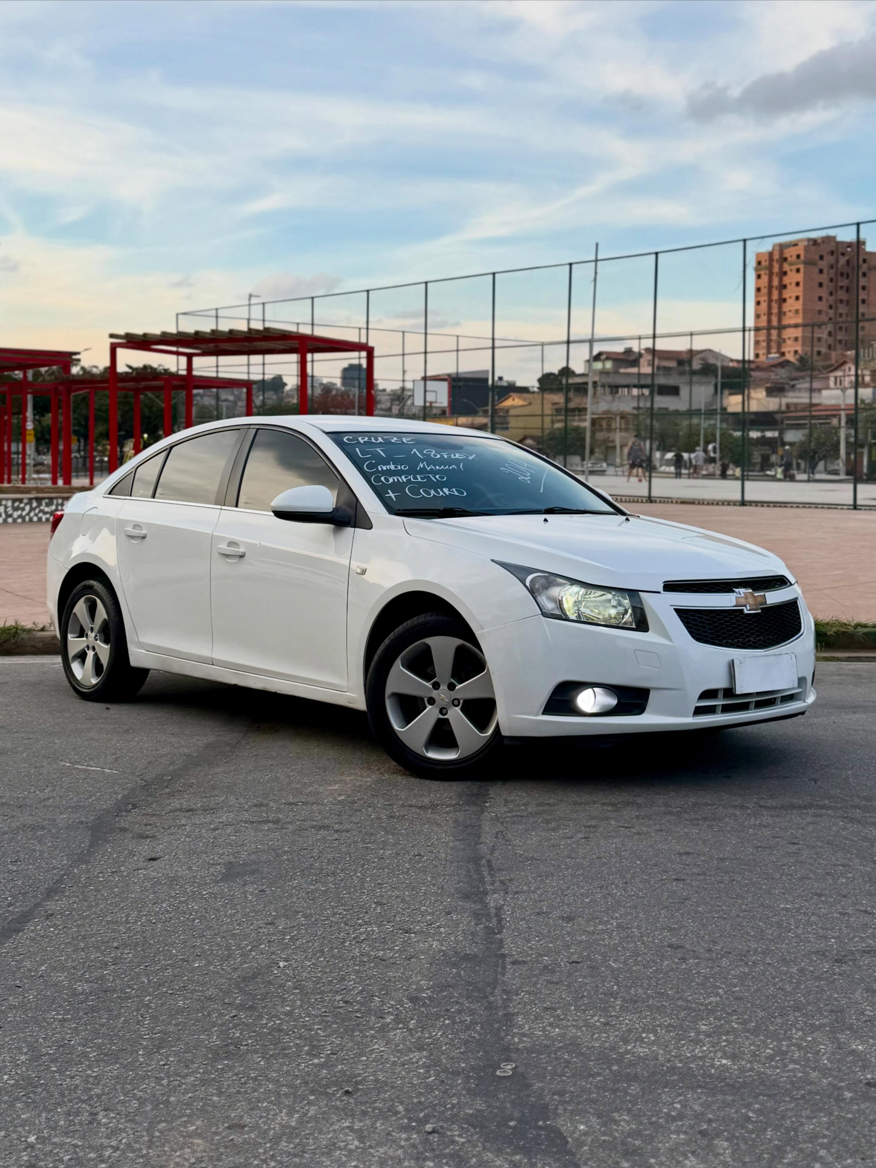 Chevrolet Cruze LTZ 1.8 Manual